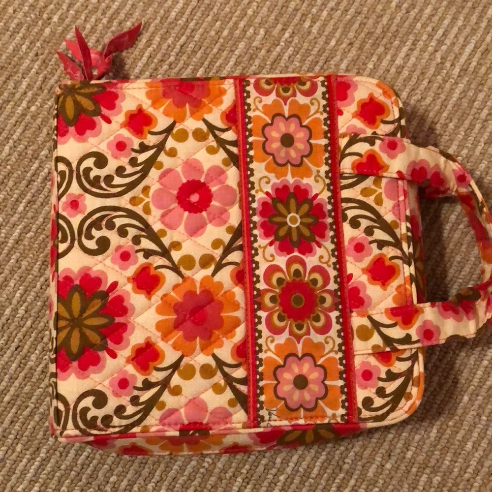 Vera Bradley Travel Case- Folkloric Design